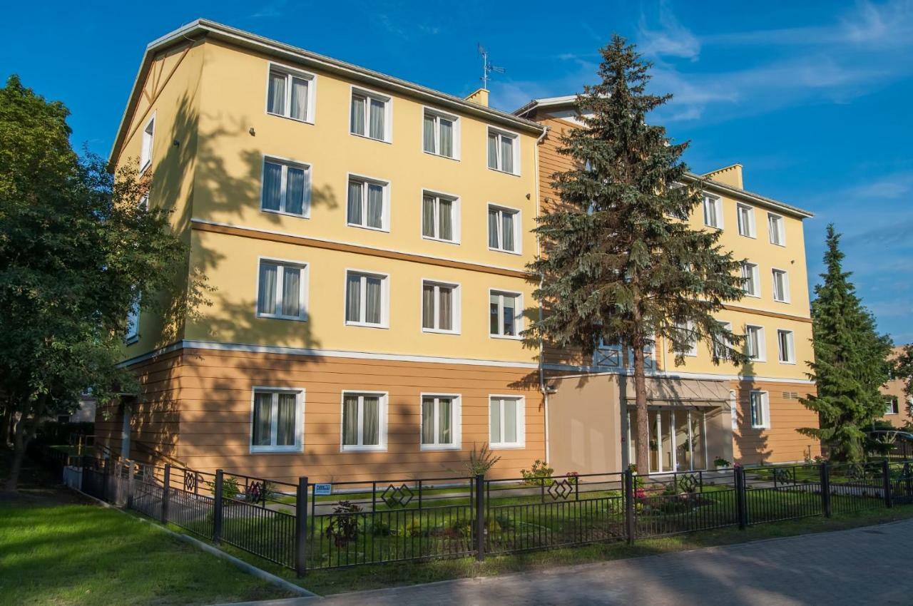 Sanatorium Uzdrowiskowe Lacznosc Ciechocinek Exterior foto